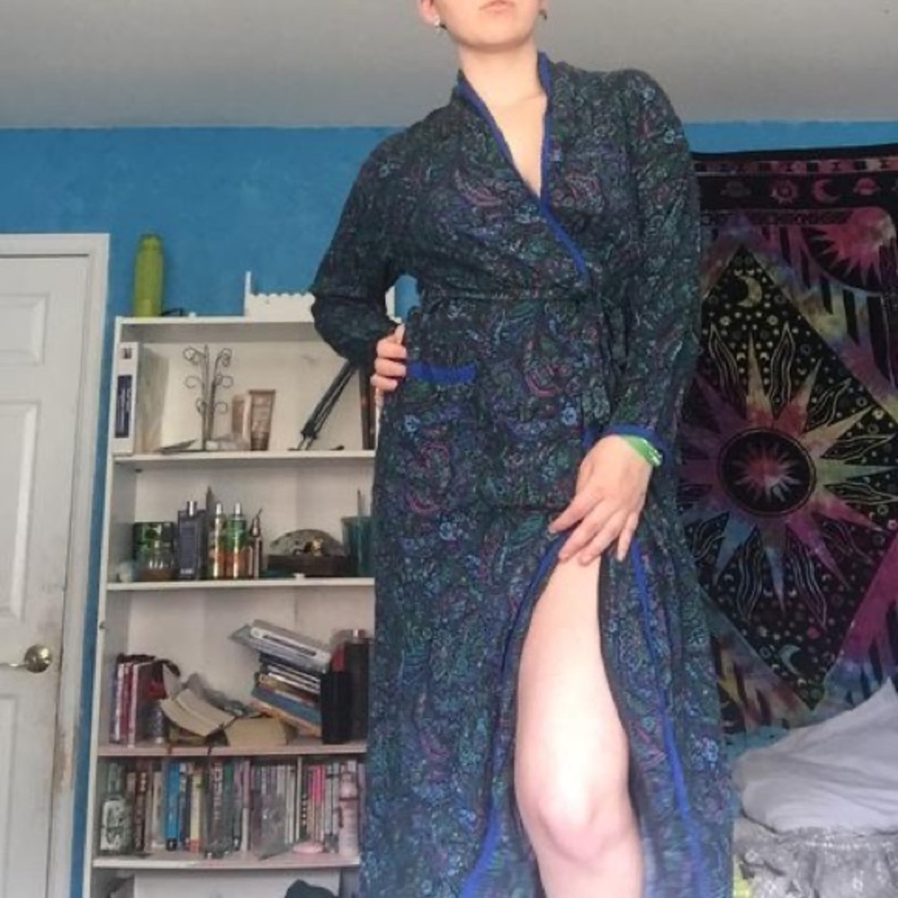 Victoria secret vintage gold label paisley flor print robe black pink blue teal